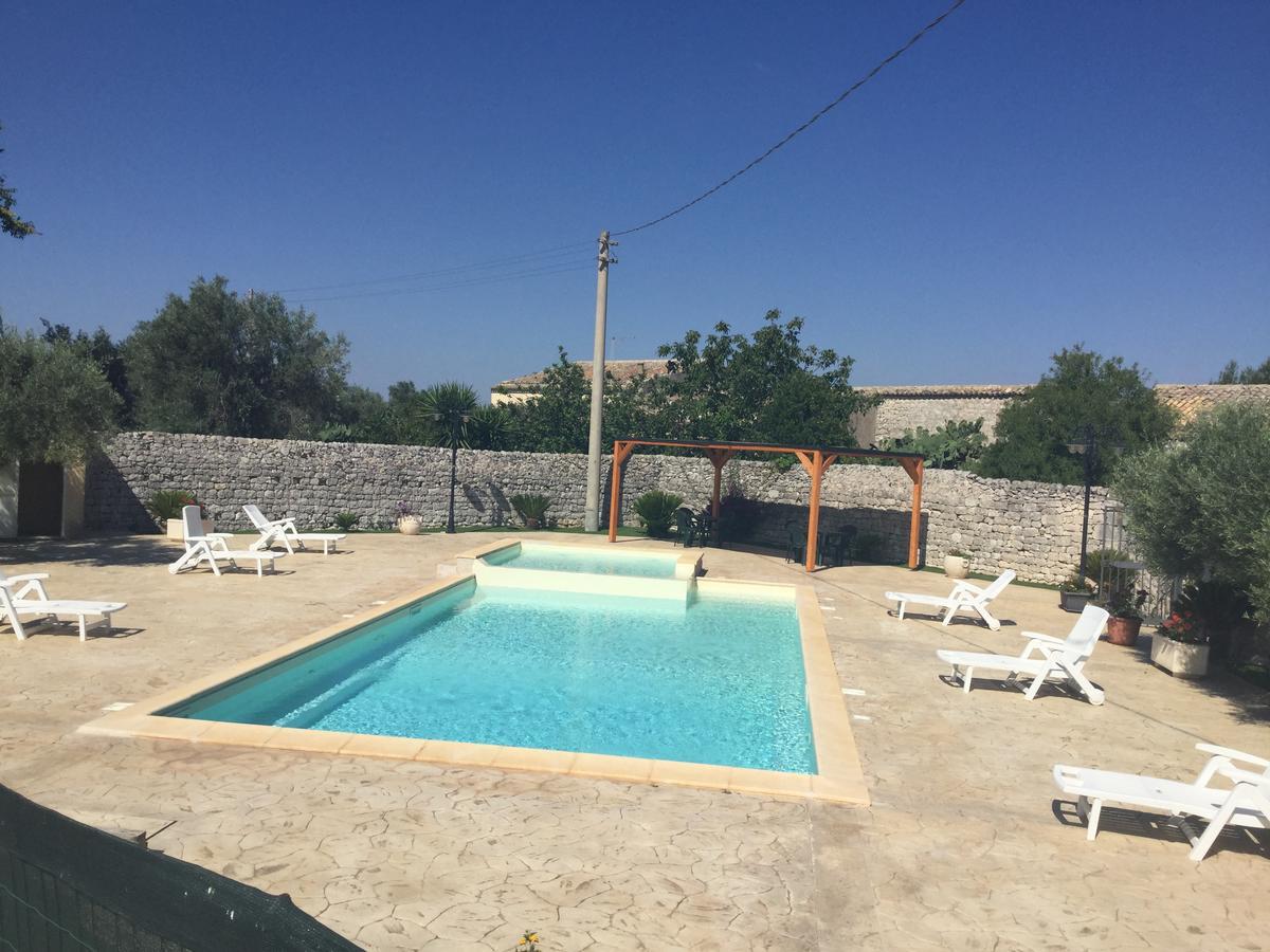 Oasi Di Cava Ispica Vila Pietre Nere San Zagaria Exterior foto