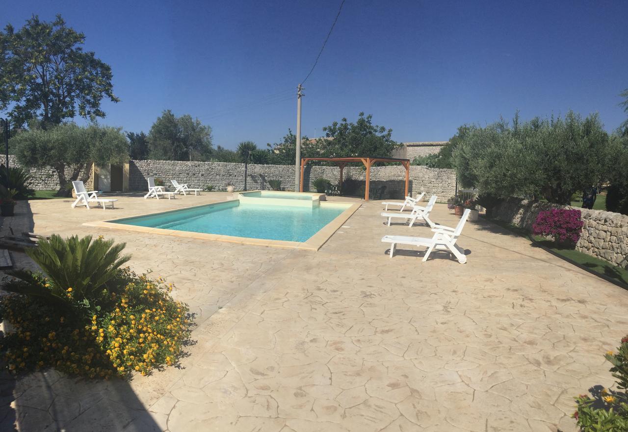 Oasi Di Cava Ispica Vila Pietre Nere San Zagaria Exterior foto